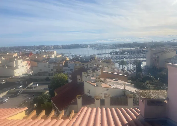 La Desirade * آجد